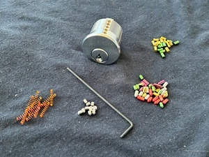Locksport Trainingsschloss - Yale Y1 Schlüssel - Bild 1 von 8