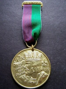 1976 Rex Gold Aluminum Band Badge (Mardi Gras Doubloon) - Picture 1 of 4