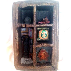 Rare DALAI LAMA SHRINE Shadow BOX ART Miniature Photo BLESSING Hanging Statue - Picture 1 of 8