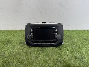 AUTORADIO SCHERMO DISPLAY PER ALFA ROMEO GIULIETTA (16-20) 01561247600 - Foto 1 di 4