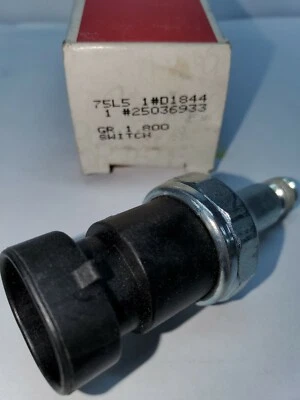 Engine Oil Pressure Switch ACDelco GM Original Equipment D1844 25036933 - Image 1 of 4
