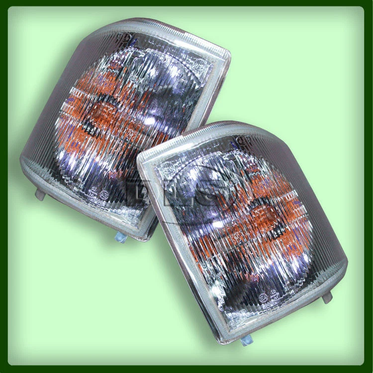 LAND ROVER DISCOVERY 1 - Front Clear Indicator Lamp Set VIN MA081992 on (DLS375) - Image 1 of 1