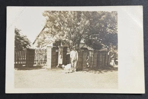 Ein Mann und seine Ziege Echt Foto Postkarte RPPC Anfang 1900 - Bild 1 von 2