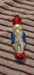 Vintage deutscher Spielzeugsoldat aus mundgeblasenem Glas Ornament - Bild 1 von 3