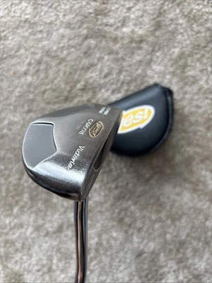 Yes! C-Groove Victoria Putter 33 Inches - Image 1 of 4