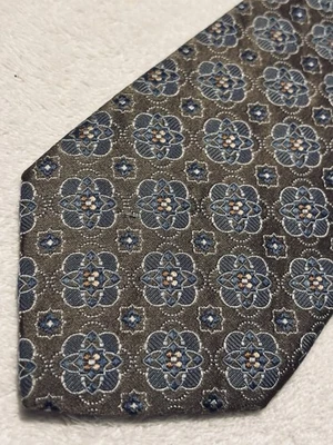 Corbata de poder corporativa nueva de John W. Nordstrom Foto 1 de 4