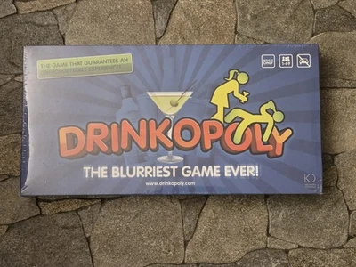 Drinkopoly Il Gioco più Sfocato di Sempre Gioco da Tavolo per Adulti - Immagine 1 di 4
