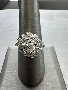 Beautiful Vintage 14k White Gold Natural Floral Diamond Ring 6.1g Size 8 - Picture 1 of 8