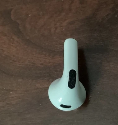 Apple AirPods 3rd Gen LEFT SIDE ONLY OEM Replacement AirPod 3  A2564 - Image 1 of 4