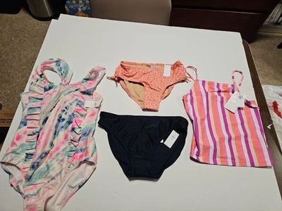 Nuevo con etiquetas Traje de baño Gap Niños Niñas Rosa XL. Otros artículos de natación varios L y XL Foto 1 de 4