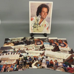 1991 Signed Richard Simmons 5x7 Picture & 14 Candid Photos Sweatin' Oldies Show - Picture 1 of 18