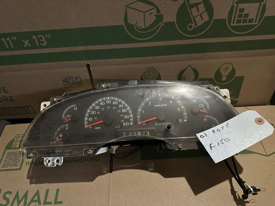 Cuadro de instrumentos Dorman 599-648 para Ford F-150 00-01 kilometraje desconocido Foto 1 de 1