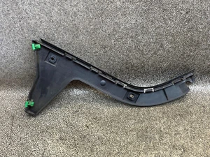 Soporte parachoques trasero izquierdo 09466906 Volvo C70 II Cabrio 12.1864.105 - Imagen 1 de 3