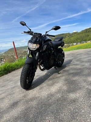 Motorrad Unfall, Reparatur Kosten 6000.- Alles Neu eingenaut inklusive Batterie - Bild 1 von 4