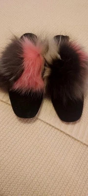 Zapatillas Stuart Weitzman Piel de Conejo Toboganes/Casa con Cuero Gamuza Negro Talla... Foto 1 de 4