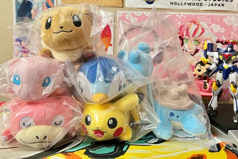 Pokemon Mofumofu Arm Pillows - Pikachu, Eevee , Mew, Piplup, Slowpoke, Lapras Cover