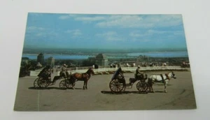 Cartolina d'epoca vecchie carrozze francesi trainate da cavalli sul Monte Reale, Quebec, Canada - Foto 1 di 2