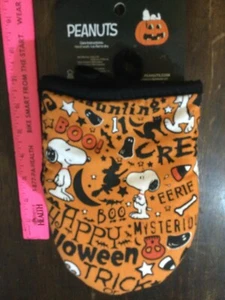 2 Peanuts Trick or Treat Halloween Oven Mitt Pot holder. b - Bild 1 von 3
