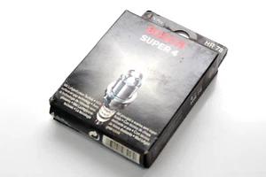 4x Zündkerze Bosch Super 4 Serie (H78) 0 241 232 507, Oldtimer, Spark Plug, NOS - Picture 1 of 3
