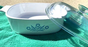 Cazuela de colección Corning Ware azul aciano A-2-B 2 litros tapa Pyrex A-9-C - Imagen 1 de 4