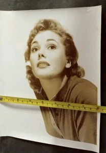Fotografía original de belleza vintage de Felicia Farr 8x10 - Imagen 1 de 4