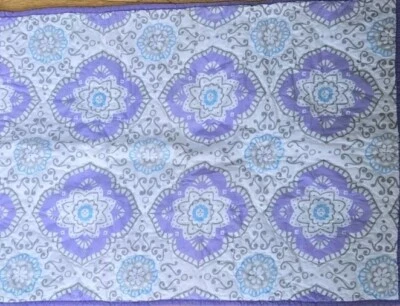Pottery Barn Tory Quilted Purple Medallions Pillow Sham Standard  Foto 1 de 4