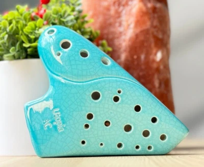 Ocarina Profesional Triple Cámara Alto C Turquesa Líneas Naturalmente Grietadas. Foto 1 de 4