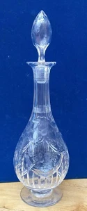 SUPERB ANTIQUE TUDOR CRYSTAL ENGRAVED & CUT FLOWERS & SWAGS GLASS DECANTER - Picture 1 of 6