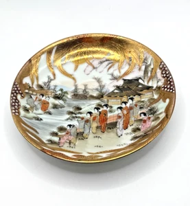Vintage Japanese Satsuma-Style Plate by Ikko, Gilt Geisha Scene, c. 1930s - Picture 1 of 8