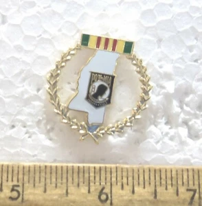 Pin Vietnam Mississippi POW*MIA con cinta de servicio y corona de Vietnam - Imagen 1 de 3