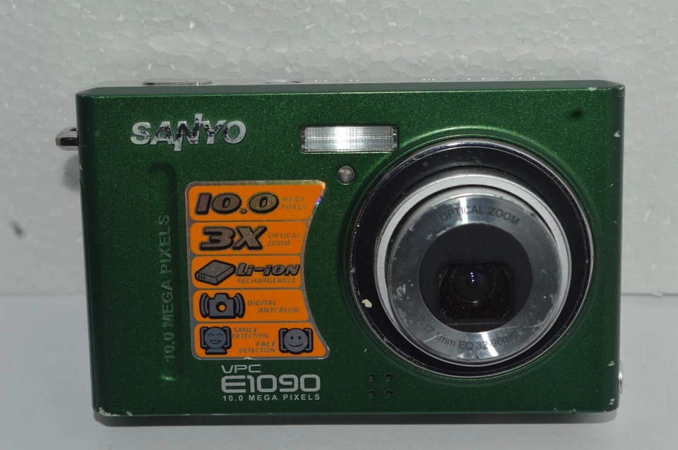 Cámara digital SANYO VPC-E1090 10 MP SOLO verde oscuro para reparación de piezas Foto 1 de 4