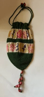 Bolso Cartera Crochet y Seda Tejido Cordón Verde Cuentas de Madera Vintage Floral Foto 1 de 4