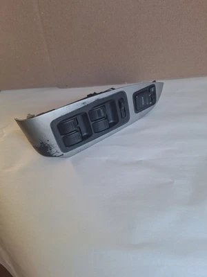 Interruptor de ventana delantero Honda Pilot 2003-2008 lado del conductor original OEM. Foto 1 de 4