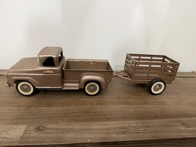 Vintage  1958 Tonka Farm Pick-Up Truck and Trailer  - Image 1 of 4