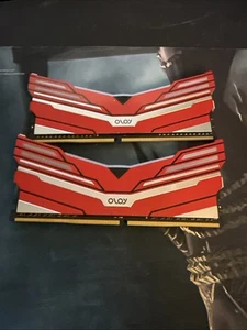OLOy DDR4 RAM 16GB (2x8GB) Warhawk Aura Sync RGB 3000 MHz Tested - Picture 1 of 2