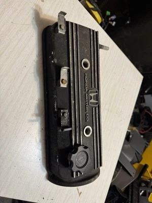 CUBIERTA VÁLVULA MOTOR HONDA CRX SI 84 85 86 87  Foto 1 de 4