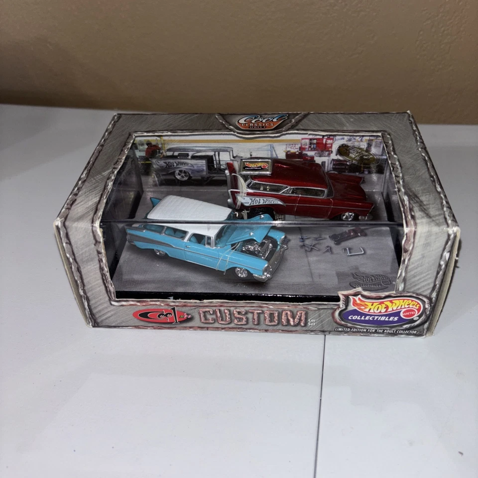 1999 Hot Wheels Cool Classics Series 3 Custom '57 Nomad 2 Car Set
