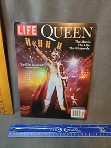 Life Magazin Sonderausgabe Queen: Die Musik, Das Leben, Die Rhapsodie - Bild 1 von 8