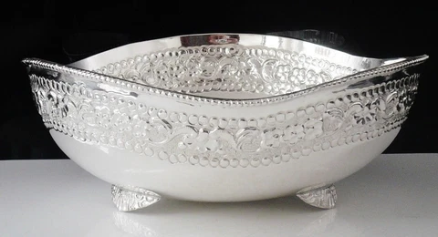 Indian Silver Bowl in Fitted Case, Deepsons of Khar Bombay, Late 20th Century Cover