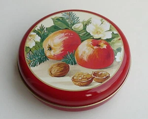 Konfektdose rund ♥ Winter Still Life ♥ Ideal Home Range Weihnachten Äpfel IHR - Bild 1 von 3