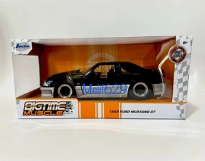 Jada 1/24 Bigtime Muscle 1989 Ford Mustang GT (schwarz/silber) - Bild 1 von 5