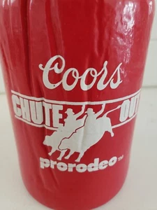 De colección Coors Chute Out RODEO Koozie Vinilo Recubierto Rojo Kool Kan 1979 Cerveza Decoración  - Imagen 1 de 9