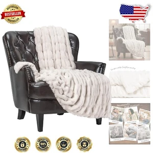 Beautiful Faux Fur Throw Blanket - Reversible Mink 50" x 65" - Machine Washable - Picture 1 of 10