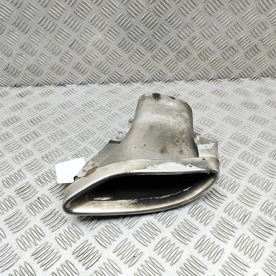 MERCEDES-BENZ C W205 Exhaust Left Pipe Tip A2054900500 32962902 - Image 1 of 4