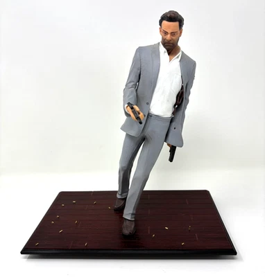Max Payne 3 Special Edition Rockstar Games Triforce Statue Figure 10" - Image 1 of 4
