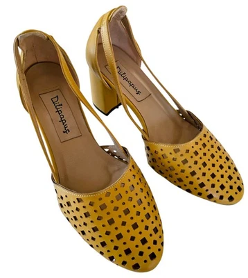 Zapatos de salón Dilipapuç Turquía amarillo dorado troquelado imitación cuero para mujer 40EU / 10US Foto 1 de 4