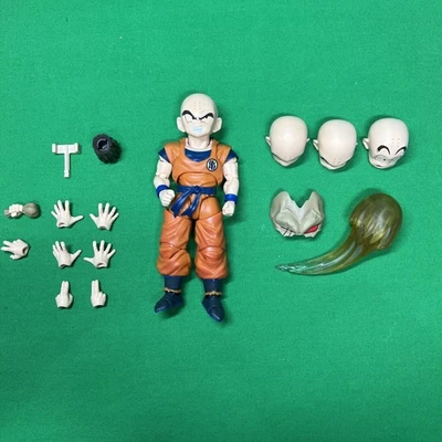 Tamashii Nations S.H. Figuarts Dragon Ball Z Krilin Earth's Strongest Man Foto 1 de 4
