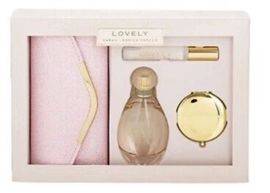 SARAH JESSICA PARKER LOVELY EAU DE PARFUM SPRAY 100ML 4 TEILIGES GESCHENKSET - Bild 1 von 1