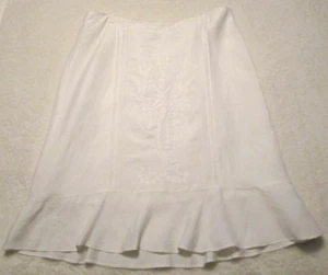 Jones Wear White Linen Blend Just Below Knee Length Embroidered Skirt -Size 14 - Picture 1 of 6