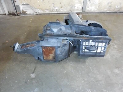 Коробка корпуса климат-контроля Harrison HVAC 1987-1992 Cadillac Brougham - Изображение 1 из 4